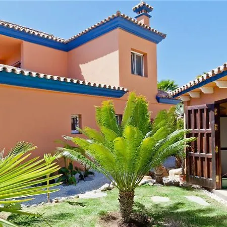 Hoja Estepona